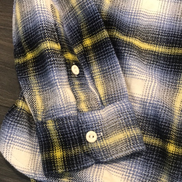 Levi’s Men’s Button Down Shirt - Picture 4 of 5